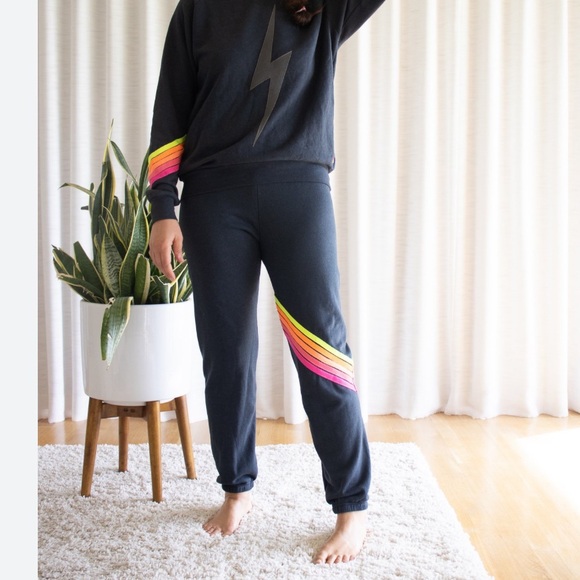 Aviator Nation Charcoal Chevron Sweatpants - Picture 2 of 2